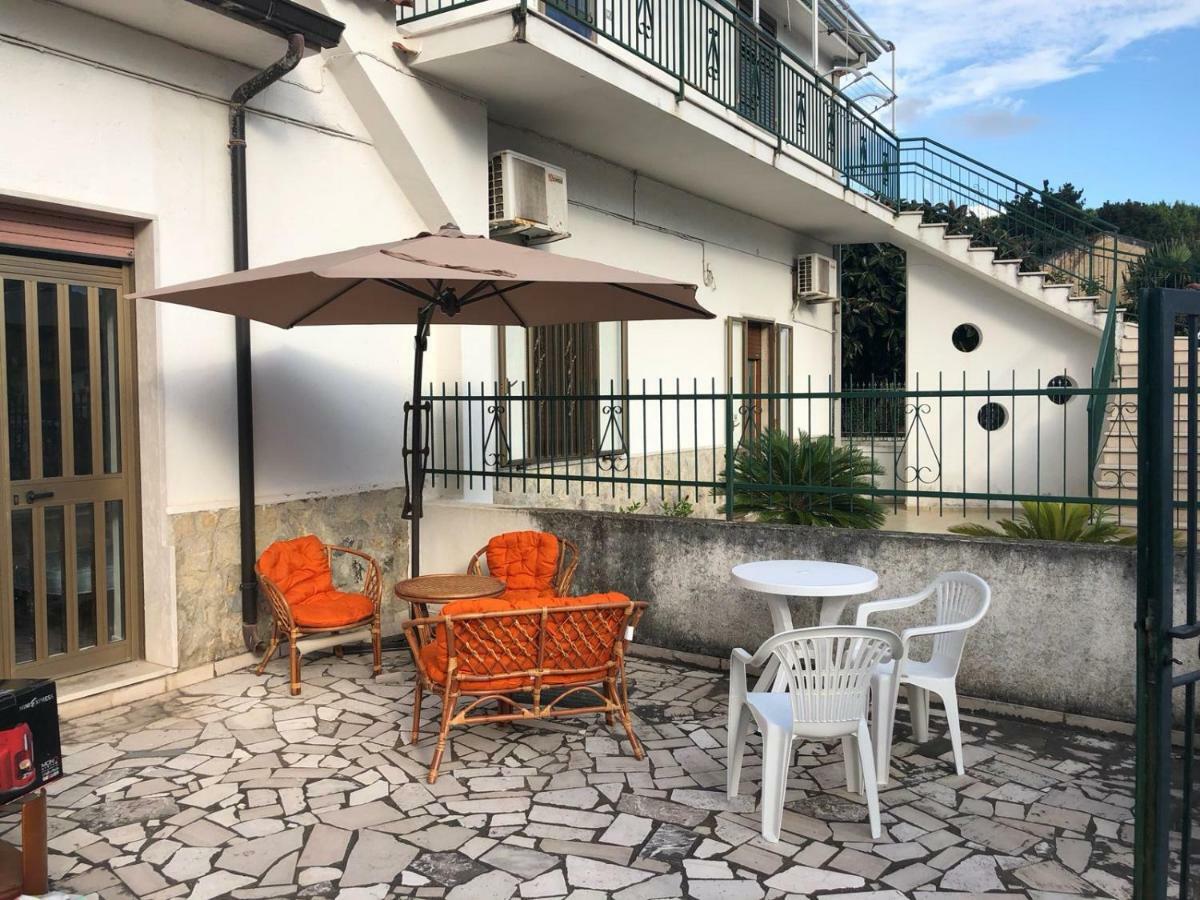 Mary&Bi Apartment Scalea Luaran gambar